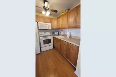 148 Cambridge G, West Palm Beach, FL 33417 - Photo 9