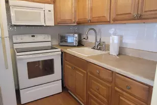 148 Cambridge G, West Palm Beach, FL 33417 - Photo 9