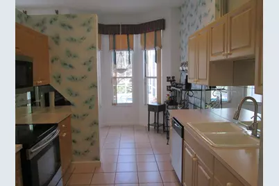 2866 Waters Edge Circle, Greenacres, FL 33413 - Photo 17