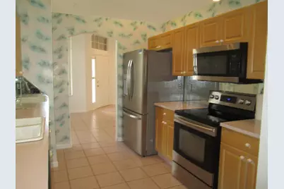 2866 Waters Edge Circle, Greenacres, FL 33413 - Photo 17