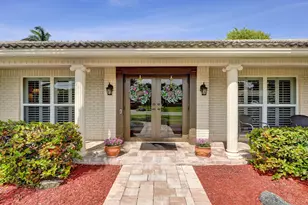22161 Soliel Circle W, Boca Raton, FL 33433 - Photo 3