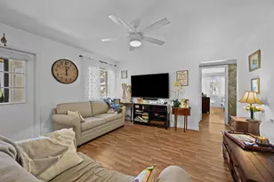 431 Pine Glen Ln, Greenacres, FL 33463 - Photo 5