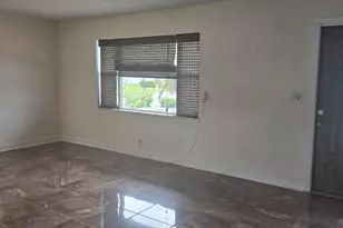 1605 SW 14th Ave, Boynton Beach, FL 33426 - Photo 5