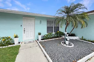 110 Bobwhite Rd, Royal Palm Beach, FL 33411 - Photo 3