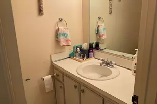 334 Pine Ridge Cir, Greenacres, FL 33463 - Photo 15