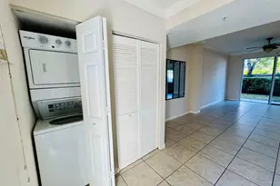 1954 Freeport Ln, Riviera Beach, FL 33404 - Photo 3