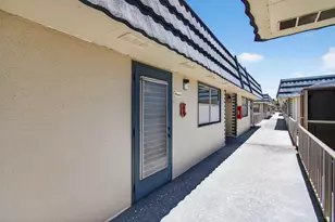 228 Brittany E, Delray Beach, FL 33446 - Photo 25