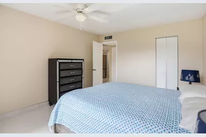 721 Lori Drive #210, Palm Springs, FL 33461 - Photo 17