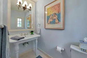201 Pendleton Ave, Palm Beach, FL 33480 - Photo 13