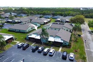 1740 W Sanderling Ln, Fort Pierce, FL 34982 - Photo 27