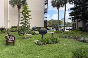 27 Royal Palm Way, Boca Raton, FL 33432 - Photo 21