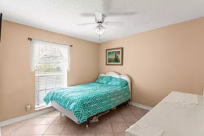 3875 Sabal Lakes Road, Delray Beach, FL 33445 - Photo 17