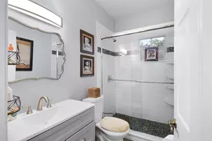 525 Evergreen Dr, Lake Park, FL 33403 - Photo 17