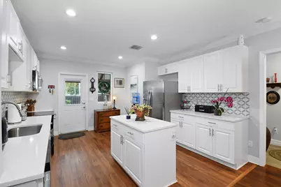 525 Evergreen Drive, Lake Park, FL 33403 - Photo 13
