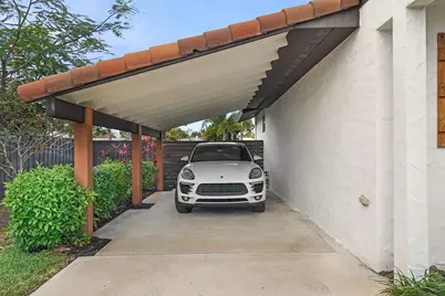 525 Evergreen Drive, Lake Park, FL 33403 - Photo 25