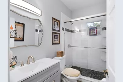 525 Evergreen Drive, Lake Park, FL 33403 - Photo 23