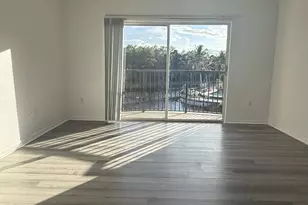 100 Crestwood Ct Ct N, Royal Palm Beach, FL 33411 - Photo 1