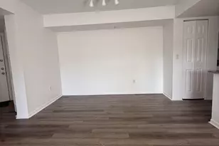 100 Crestwood Ct Ct N, Royal Palm Beach, FL 33411 - Photo 3