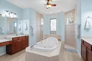 5806 NW Rose Petal Ct, Port Saint Lucie, FL 34986 - Photo 19