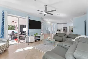 5806 NW Rose Petal Ct, Port Saint Lucie, FL 34986 - Photo 9