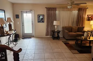304 Wellington E, West Palm Beach, FL 33417 - Photo 3