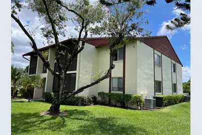 4717 Sable Pine Circle #D2, West Palm Beach, FL 33417 - Photo 3