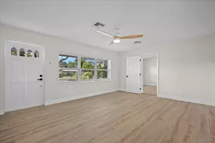 2585 Lorraine Ct, North Palm Beach, FL 33403 - Photo 5