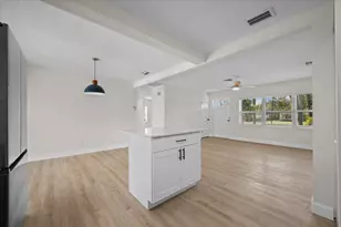 2585 Lorraine Ct, North Palm Beach, FL 33403 - Photo 11