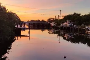 801 Hummingbird Way, North Palm Beach, FL 33408 - Photo 19