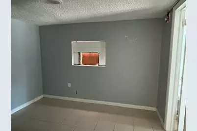 2000 Longwood Road, West Palm Beach, FL 33409 - Photo 11