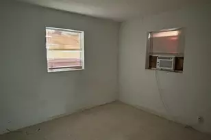 2000 Longwood Rd, West Palm Beach, FL 33409 - Photo 7