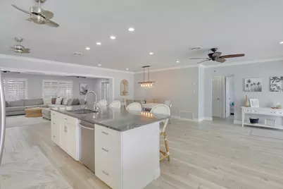 425 Marlin Road, North Palm Beach, FL 33408 - Photo 9