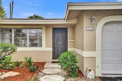 1004 SE 11th Street, Deerfield Beach, FL 33441 - Photo 9