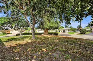 1004 SE 11th St, Deerfield Beach, FL 33441 - Photo 27