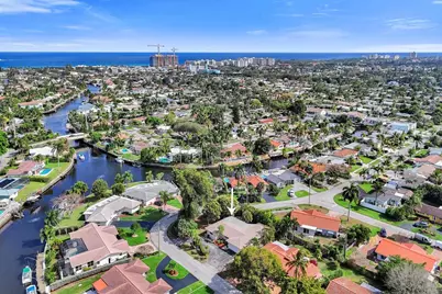 1004 SE 11th Street, Deerfield Beach, FL 33441 - Photo 5