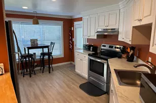 5 Universidad Ln, Port Saint Lucie, FL 34952 - Photo 3