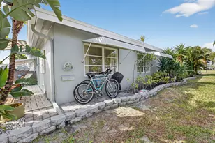 787 High Point Dr W, Delray Beach, FL 33445 - Photo 29