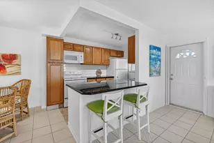 787 High Point Dr W, Delray Beach, FL 33445 - Photo 13