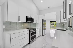 6545 Las Flores Dr, Boca Raton, FL 33433 - Photo 13