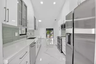 6545 Las Flores Dr, Boca Raton, FL 33433 - Photo 15