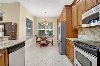 7420 Twin Falls Drive, Boynton Beach, FL 33437 - Photo 3