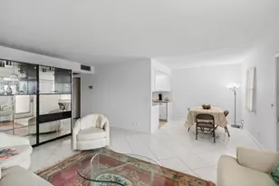 3028 Guildford B, Boca Raton, FL 33434 - Photo 11