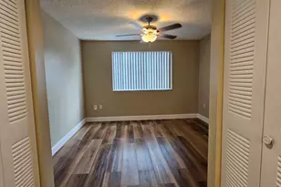 4187 N Haverhill Rd, West Palm Beach, FL 33417 - Photo 25