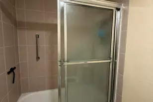 1830 Embassy Dr, West Palm Beach, FL 33401 - Photo 17