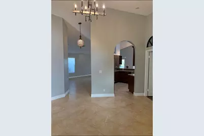 12390 Summer Springs Dr, Boynton Beach, FL 33437 - Photo 5