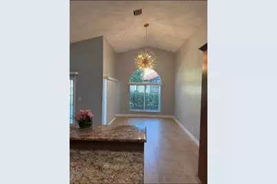 12390 Summer Springs Dr, Boynton Beach, FL 33437 - Photo 9