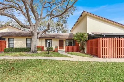 8091 SE Villa Circle, Hobe Sound, FL 33455 - Photo 1