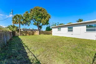 656 W 6th St, Riviera Beach, FL 33404 - Photo 3