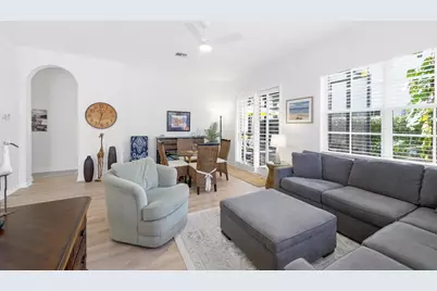 554 Tomahawk Court, Palm Beach Gardens, FL 33410 - Photo 9