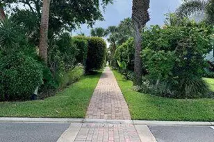 162 Beacon Ln, Jupiter Inlet Colony, FL 33469 - Photo 9